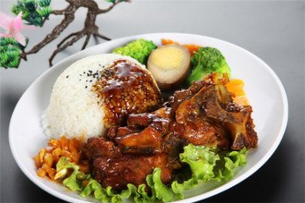 排骨咸饭营养
